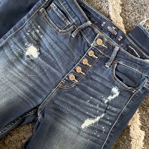 Hollister buttons fly jeans 🌸